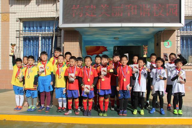 亚历山大36分詹姆斯仅12分 雷霆力克湖人4连胜