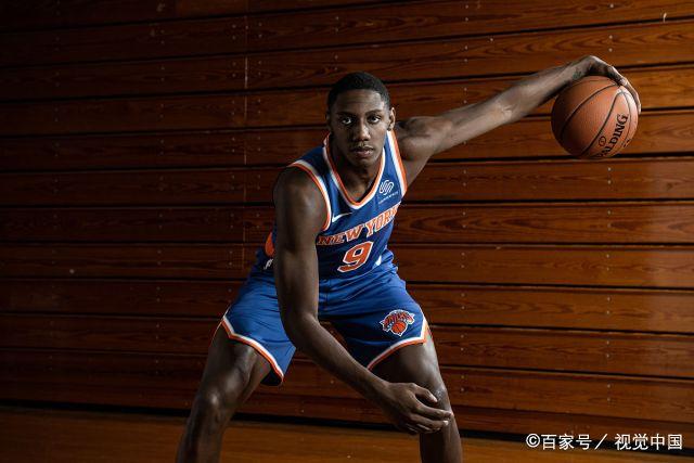 詹姆斯12+7+5恩比德被DNP 美国男篮大胜南苏丹